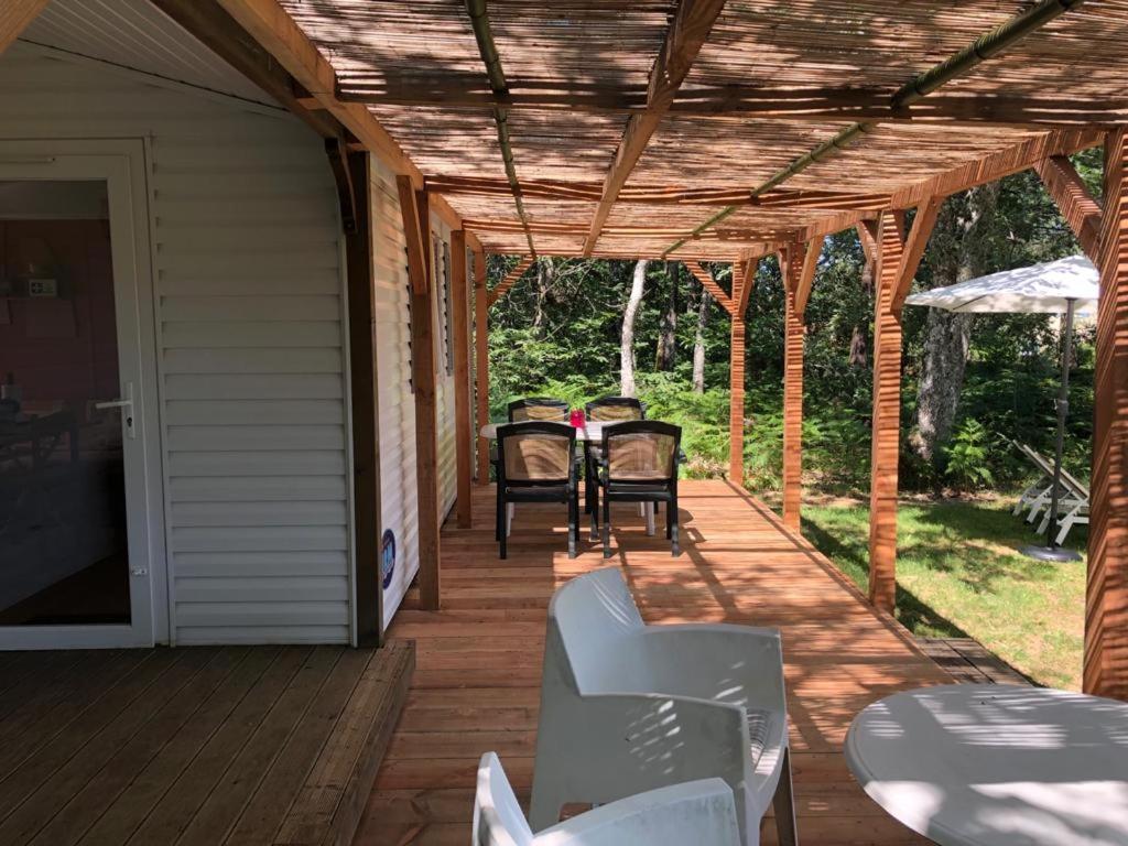 Les Cabanes De Rouffignac Villa Dış mekan fotoğraf
